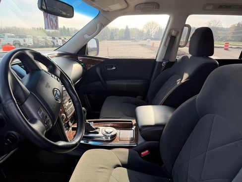 Used 2017 Nissan Armada SV w/ Driver Package RWD image 8