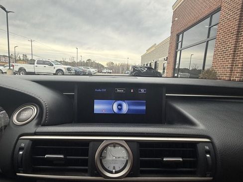 Used 2015 Lexus RC 350 image 20