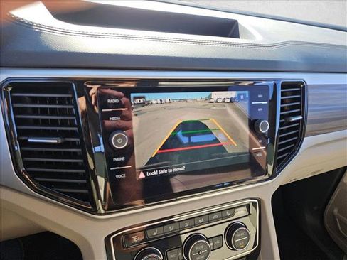 Used 2023 Volkswagen Atlas SEL image 19