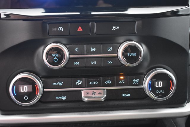 Used 2024 Ford Expedition XLT RWD image 28
