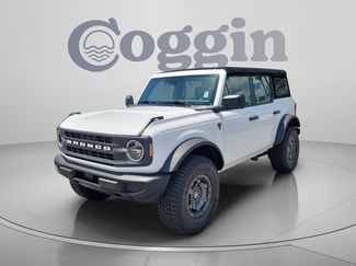 New 2025 Ford Bronco 4-Door w/ Sasquatch Package AWD/4WD 360° Tour