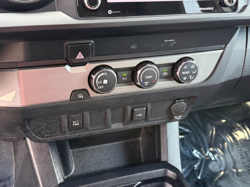 Used 2020 Toyota Tacoma SR w/ SR Convenience Package RWD image 23