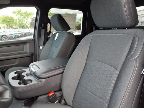 New 2026 RAM 3500 Tradesman AWD/4WD image 11