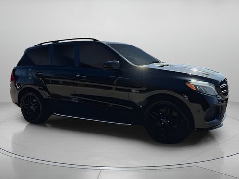 Used 2017 Mercedes-Benz GLE 43 AMG 4MATIC image 35