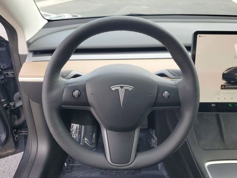 Used 2023 Tesla Model 3 Standard Range image 23