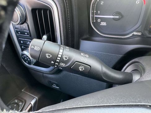 Used 2022 GMC Sierra 1500 SLT w/ SLT Premium Plus Package image 35