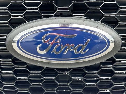 Used 2018 Ford F150 XL w/ Equipment Group 101A Mid AWD/4WD image 29