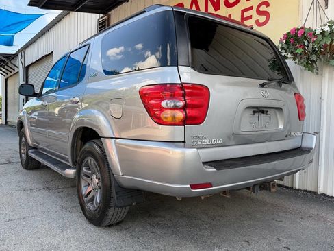 Used 2004 Toyota Sequoia SR5 AWD/4WD image 6