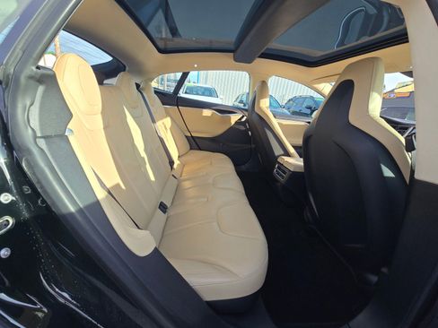 Used 2013 Tesla Model S image 14
