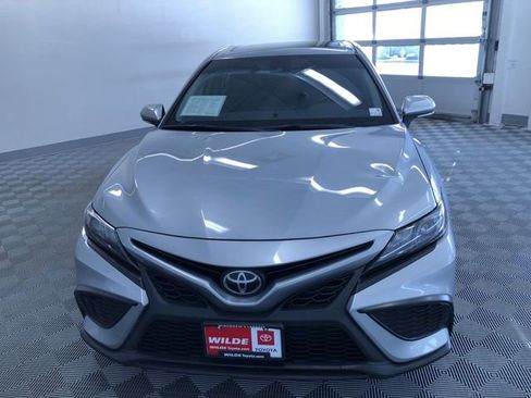 Used 2023 Toyota Camry SE image 15