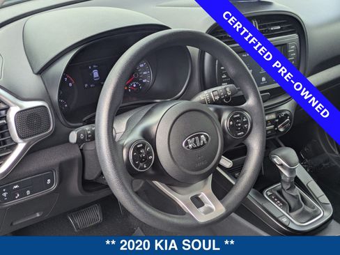 Used 2020 Kia Soul S FWD image 22