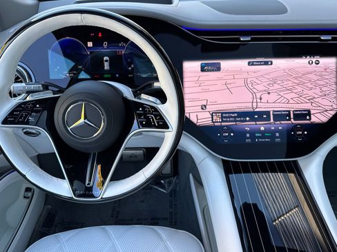 New 2025 Mercedes-Benz Maybach EQS 680 4MATIC image 15