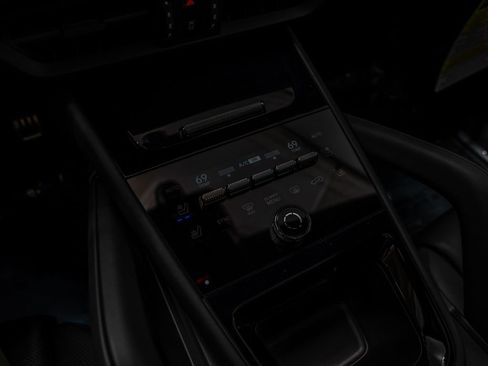 New 2026 Porsche Cayenne S AWD/4WD image 22