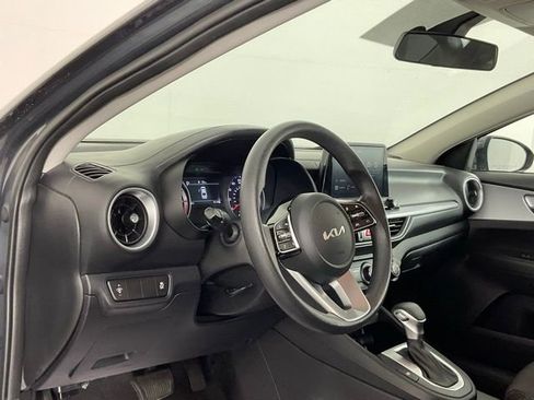 Used 2024 Kia Forte LXS image 12