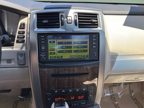 Used 2006 Cadillac XLR V RWD image 26