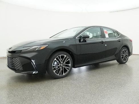 New 2026 Toyota Camry XLE AWD/4WD image 17