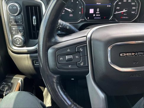 Used 2021 GMC Sierra 1500 Denali w/ Denali Ultimate Package AWD/4WD image 12