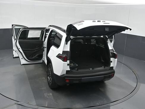 New 2026 Jeep Cherokee Limited AWD/4WD image 63