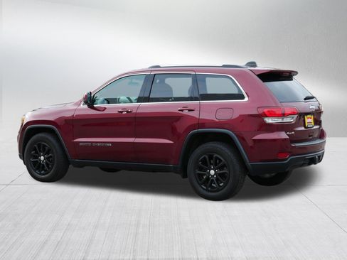 Used 2021 Jeep Grand Cherokee Laredo AWD/4WD image 5