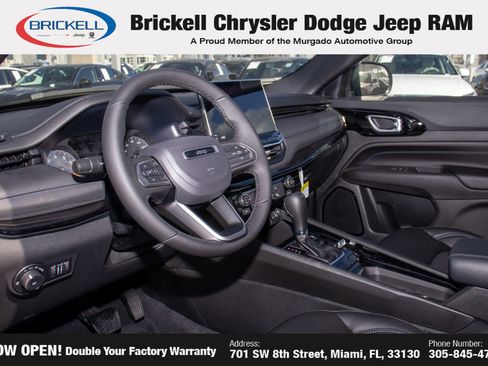 New 2026 Jeep Compass Latitude image 14