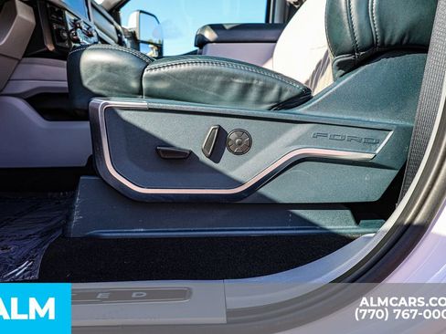 Used 2024 Ford F450 Limited image 24