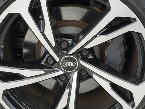 Used 2022 Audi e-tron GT Prestige w/ Prestige Package image 29