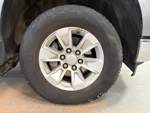 Used 2023 Chevrolet Silverado 1500 LT w/ Protection Package image 9