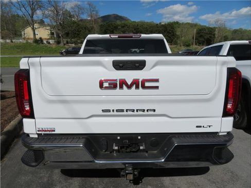 Used 2025 GMC Sierra 1500 SLT image 17