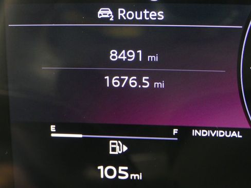 Used 2025 Audi A5 2.0T Premium Plus w/ Premium Plus AWD/4WD image 18