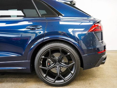 Used 2026 Audi RS Q8 performance AWD/4WD image 12