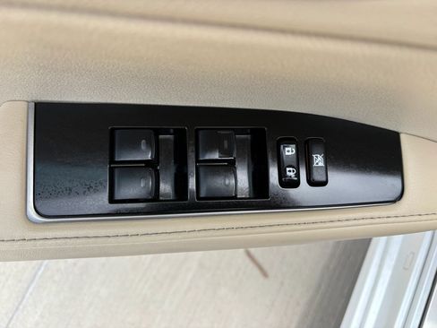 Used 2018 Lexus ES 350 w/ Luxury Package w/Wood Trim FWD image 24