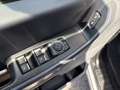 Used 2023 Ford F150 XLT RWD image 14