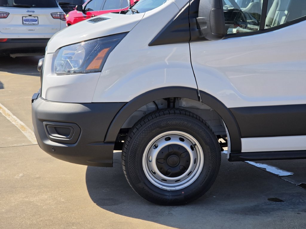New 2027 Ford Transit 250 148 Medium Roof w/ Load Area Protection Package RWD image 7