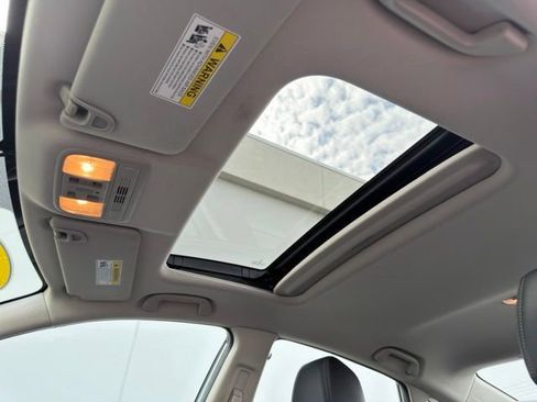 Used 2016 Honda Civic EX-L image 18