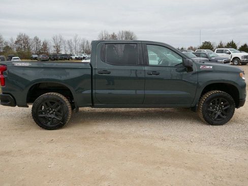 New 2026 Chevrolet Silverado 1500 LT Trail Boss w/ Convenience Package II image 2