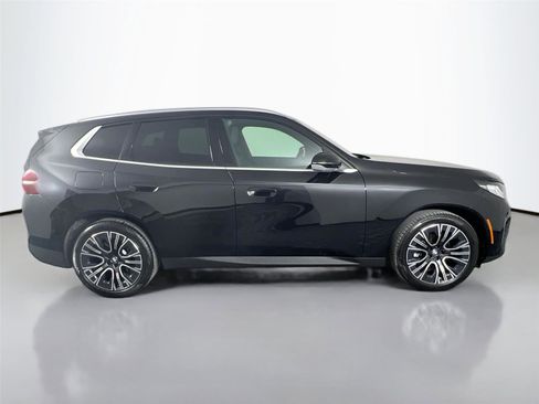 Certified 2025 BMW X3 xDrive30i w/ Convenience Package image 7