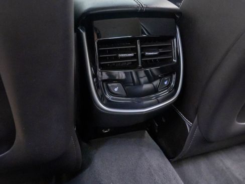 Used 2019 Cadillac XTS Luxury image 19