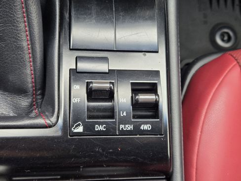 Used 2021 Lexus GX 460 Premium image 28