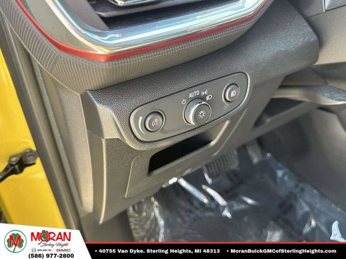 Certified 2023 Chevrolet TrailBlazer RS w/ Sun and Liftgate Package FWD image 21