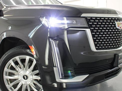 Used 2022 Cadillac Escalade Premium Luxury w/ Performance Package RWD image 22