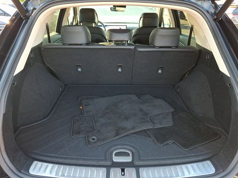 Certified 2026 Genesis GV70 2.5T Advanced AWD/4WD image 29
