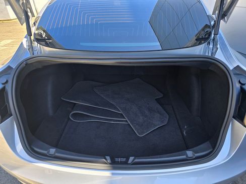 Used 2018 Tesla Model 3 Long Range AWD/4WD image 24