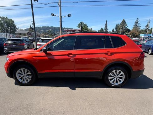 Used 2018 Volkswagen Tiguan S AWD/4WD image 9