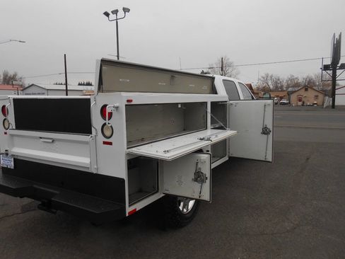 Used 2011 Chevrolet Silverado 3500 LT image 10