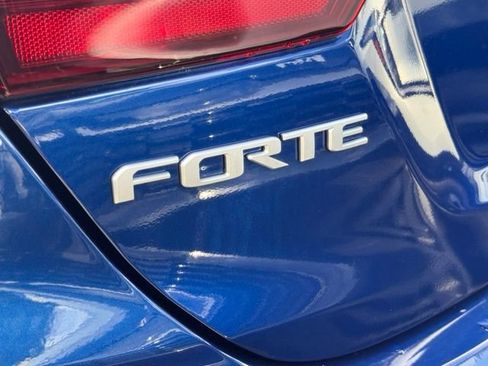 Certified 2024 Kia Forte GT-Line w/ GT-Line Premium Package FWD image 3