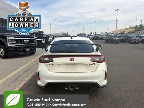 Used 2025 Honda Civic Type R image 7