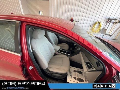 Used 2018 Hyundai Sonata SE FWD image 5