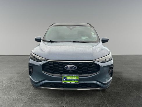 Used 2024 Ford Escape ST-Line Elite w/ Premium Technology Package image 2