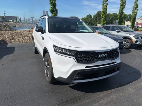 Used 2022 Kia Sorento X-Line EX AWD/4WD image 3