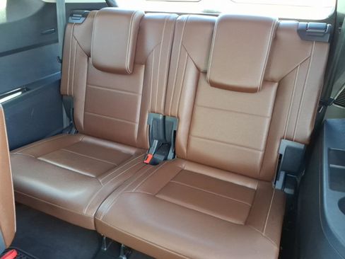 Certified 2023 Volkswagen Atlas SE w/ Panoramic Sunroof Package AWD/4WD image 26